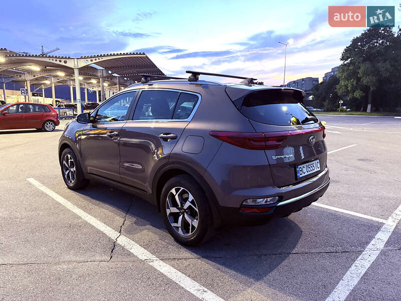 Позашляховик / Кросовер Kia Sportage 2018 в Львові
