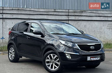 Позашляховик / Кросовер Kia Sportage 2015 в Києві