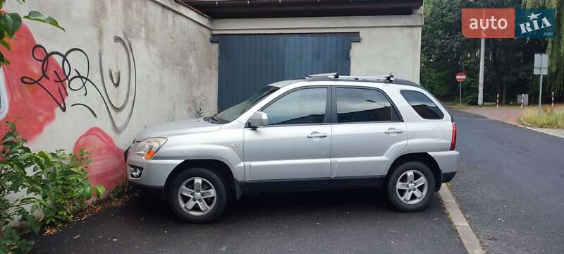 Внедорожник / Кроссовер Kia Sportage 2009 в Кривом Роге