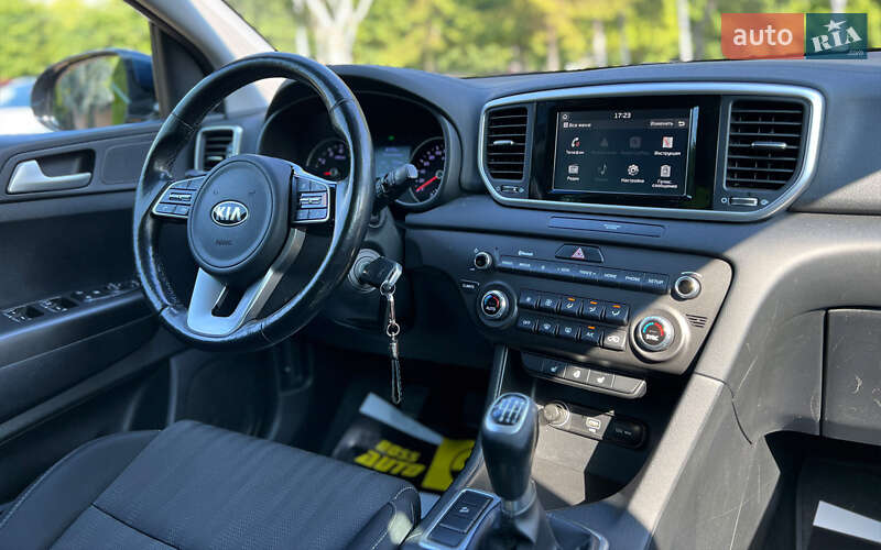Внедорожник / Кроссовер Kia Sportage 2019 в Львове фото 13 Внедорожник / Кроссовер Kia Sportage 2019 в Львове