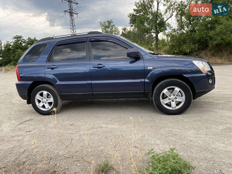 Внедорожник / Кроссовер Kia Sportage 2008 в Белой Церкви