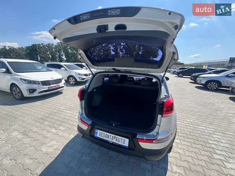 Позашляховик / Кросовер Kia Sportage 2014 в Києві
