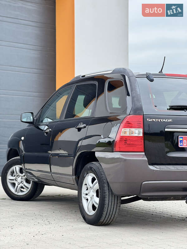 Позашляховик / Кросовер Kia Sportage 2007 в Рівному