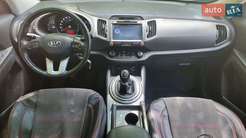 Внедорожник / Кроссовер Kia Sportage 2014 в Киеве