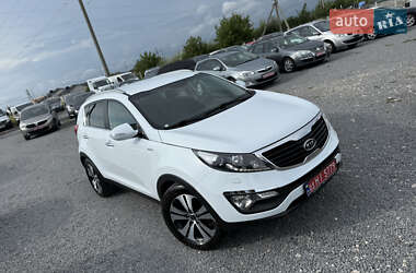 Внедорожник / Кроссовер Kia Sportage 2011 в 