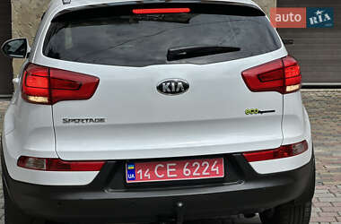 Позашляховик / Кросовер Kia Sportage 2014 в 