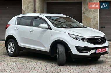 Позашляховик / Кросовер Kia Sportage 2014 в 