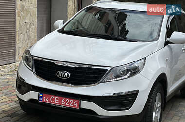Позашляховик / Кросовер Kia Sportage 2014 в 