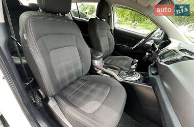 Позашляховик / Кросовер Kia Sportage 2014 в 