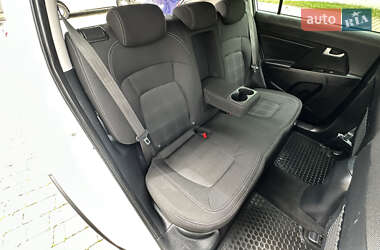 Позашляховик / Кросовер Kia Sportage 2014 в 