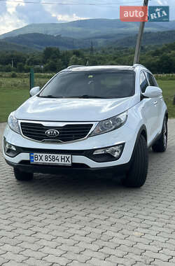 Внедорожник / Кроссовер Kia Sportage 2013 в Сваляве