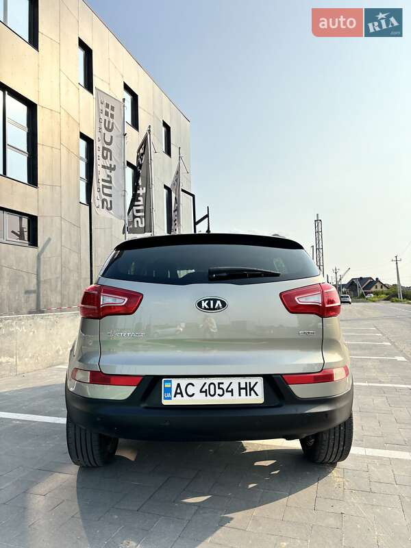 Внедорожник / Кроссовер Kia Sportage 2011 в Луцке