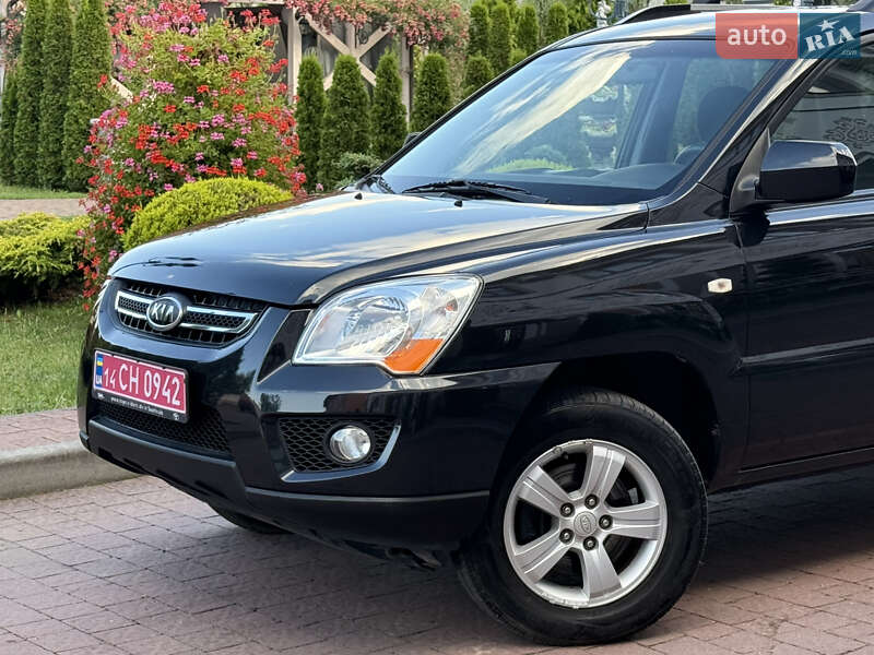 Позашляховик / Кросовер Kia Sportage 2009 в Стрию