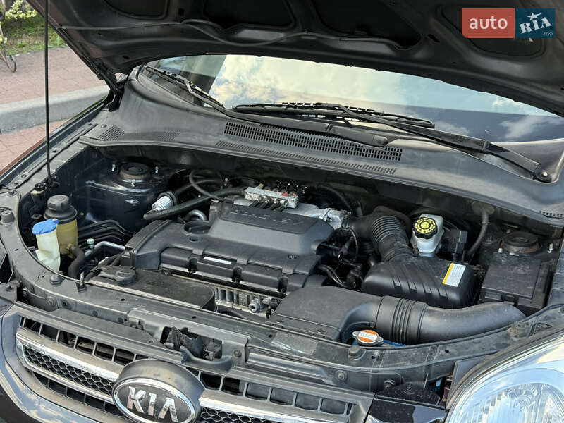 Позашляховик / Кросовер Kia Sportage 2009 в Стрию