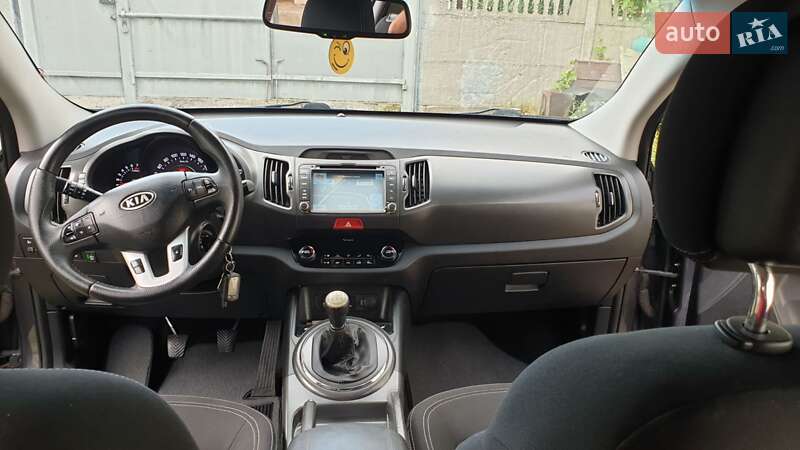 Позашляховик / Кросовер Kia Sportage 2011 в Черкасах