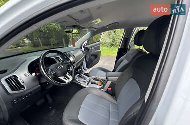 Позашляховик / Кросовер Kia Sportage 2015 в 