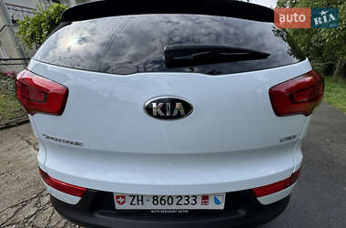 Позашляховик / Кросовер Kia Sportage 2015 в 
