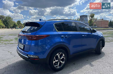 Позашляховик / Кросовер Kia Sportage 2019 в 