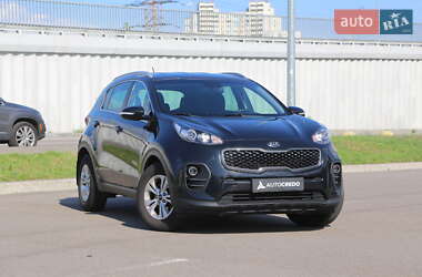 Внедорожник / Кроссовер Kia Sportage 2016 в Киеве