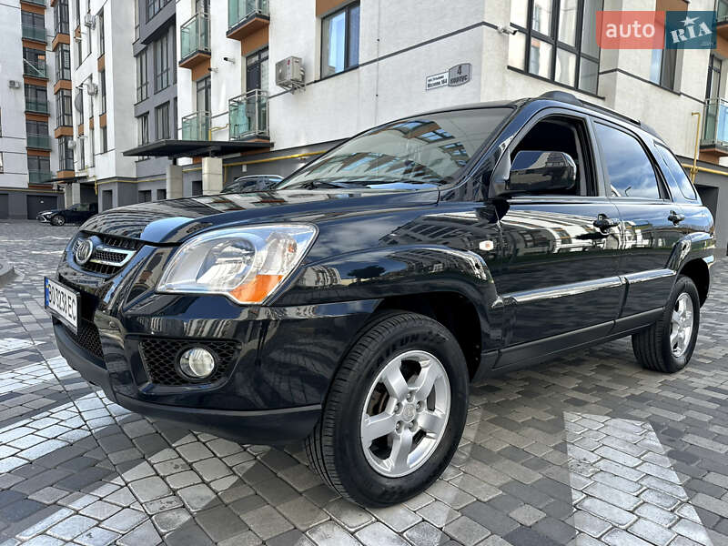Позашляховик / Кросовер Kia Sportage 2008 в Івано-Франківську