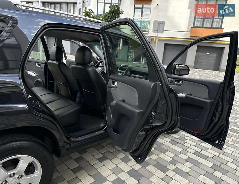 Позашляховик / Кросовер Kia Sportage 2008 в Івано-Франківську