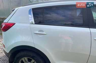Позашляховик / Кросовер Kia Sportage 2012 в Василькові
