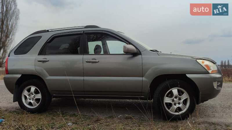 Позашляховик / Кросовер Kia Sportage 2007 в Фастові