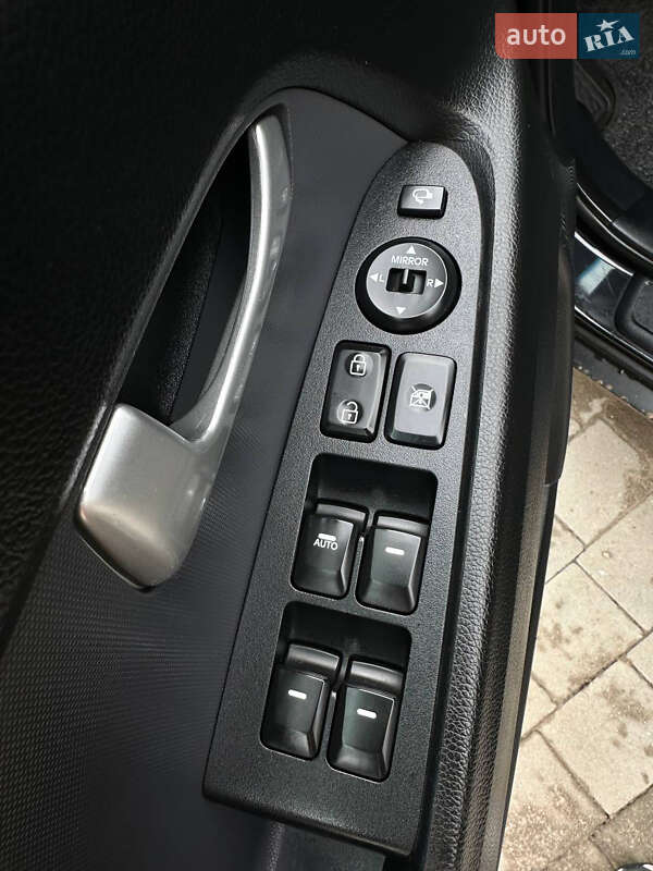 Внедорожник / Кроссовер Kia Sportage 2013 в Камне-Каширском
