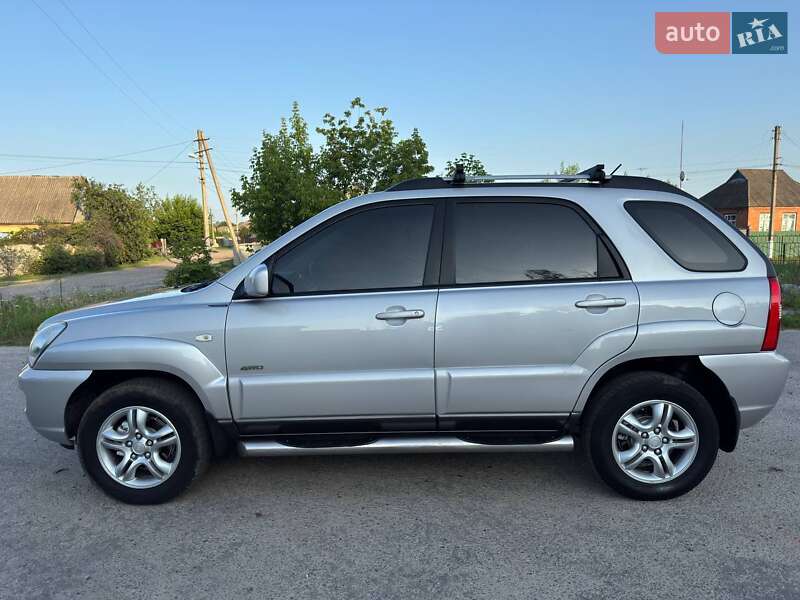 Позашляховик / Кросовер Kia Sportage 2008 в Охтирці