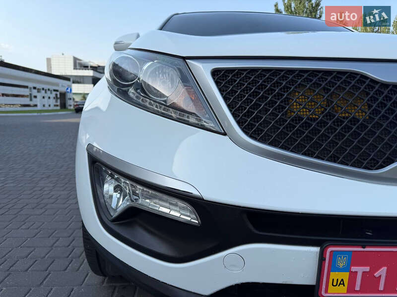 Внедорожник / Кроссовер Kia Sportage 2014 в Одессе