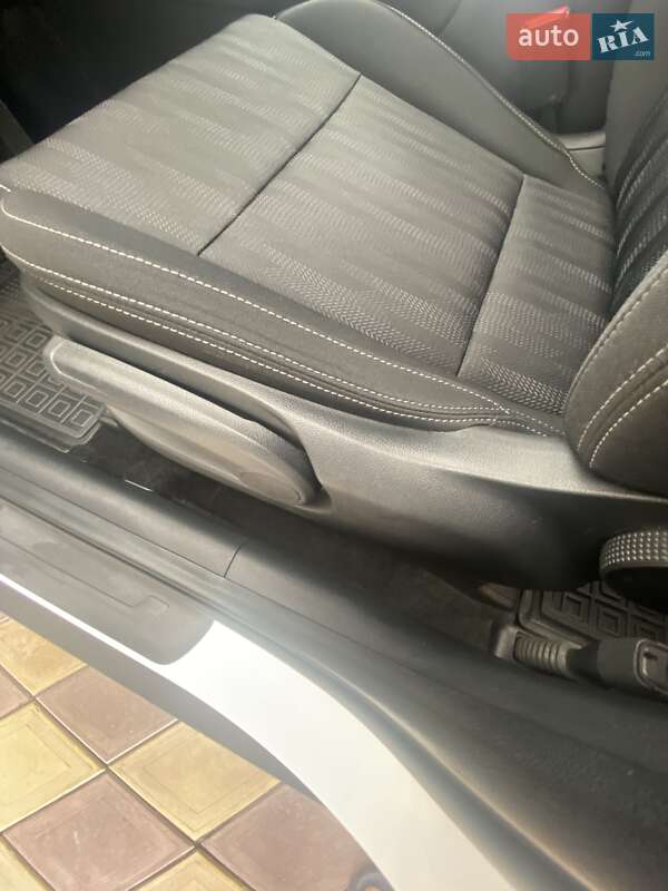 Внедорожник / Кроссовер Kia Sportage 2021 в Днепре