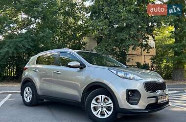 Позашляховик / Кросовер Kia Sportage 2016 в Миколаєві