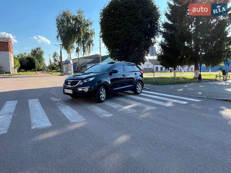 Позашляховик / Кросовер Kia Sportage 2011 в Овручі