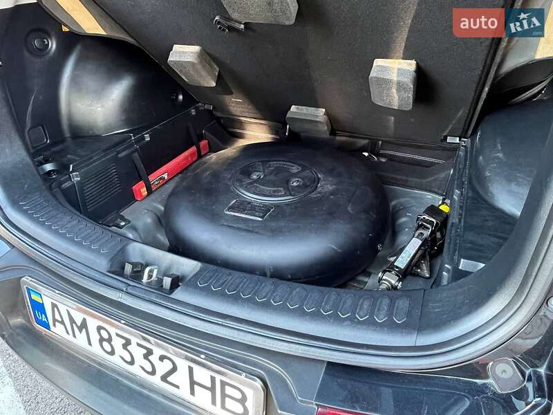 Позашляховик / Кросовер Kia Sportage 2011 в Овручі