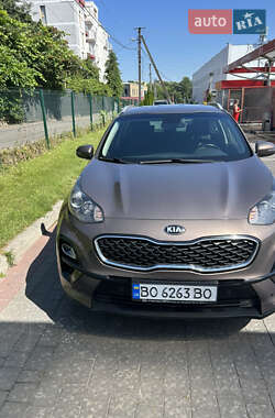Позашляховик / Кросовер Kia Sportage 2018 в Львові