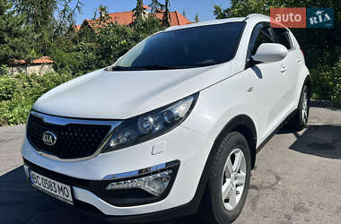 Позашляховик / Кросовер Kia Sportage 2015 в Вінниці