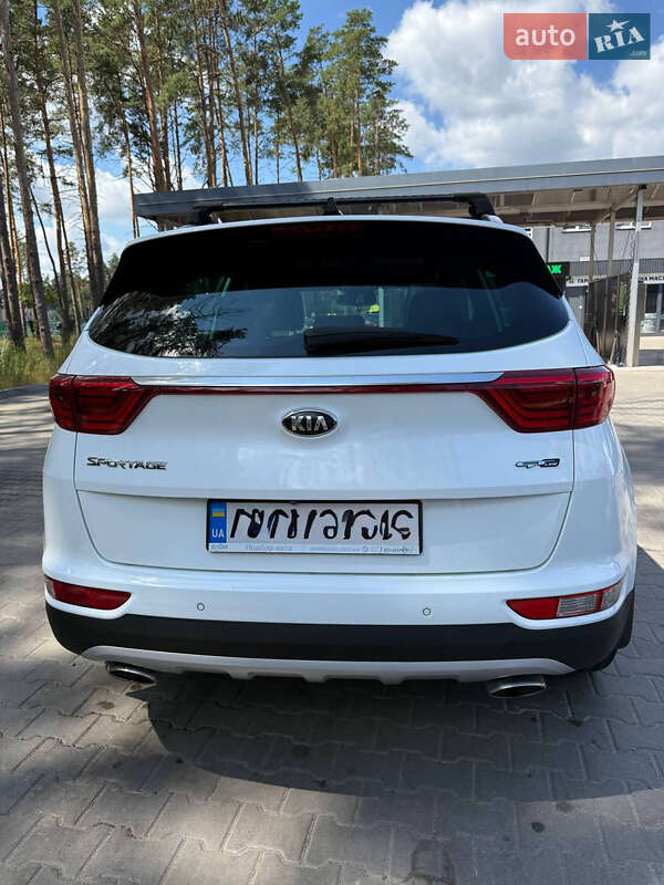 Внедорожник / Кроссовер Kia Sportage 2016 в Ирпене