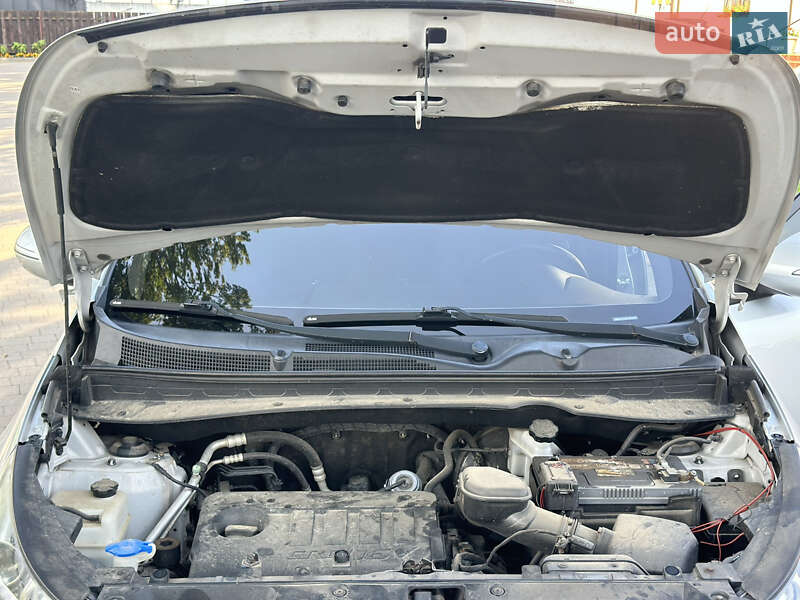 Внедорожник / Кроссовер Kia Sportage 2010 в Стрые фото 35 Внедорожник / Кроссовер Kia Sportage 2010 в Стрые