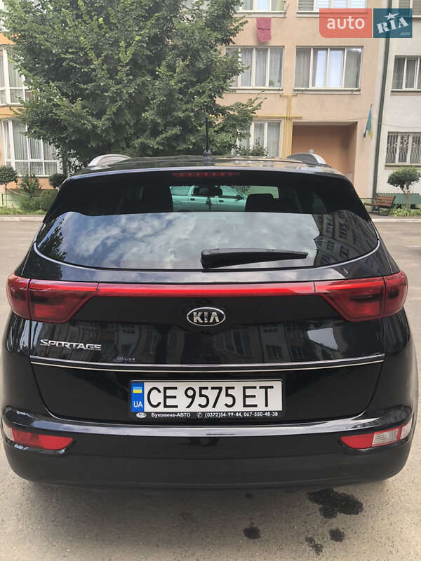 Внедорожник / Кроссовер Kia Sportage 2016 в Черновцах