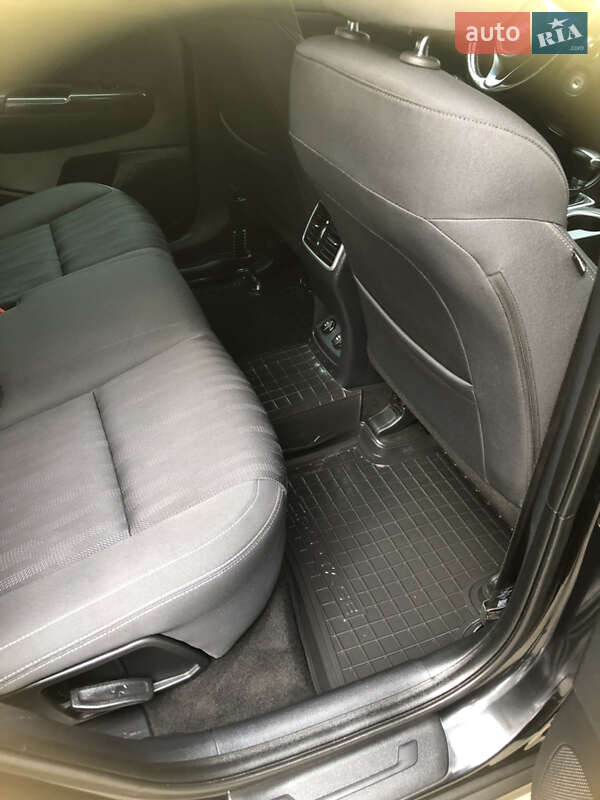 Внедорожник / Кроссовер Kia Sportage 2016 в Черновцах