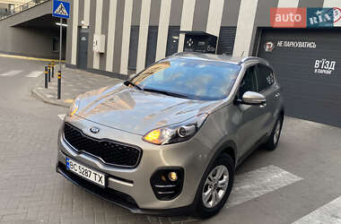Позашляховик / Кросовер Kia Sportage 2017 в Львові