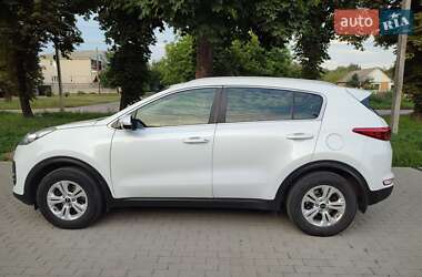 Внедорожник / Кроссовер Kia Sportage 2016 в Прилуках