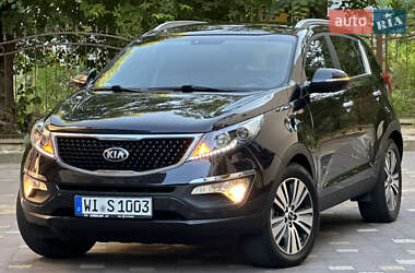Внедорожник / Кроссовер Kia Sportage 2015 в Дрогобыче