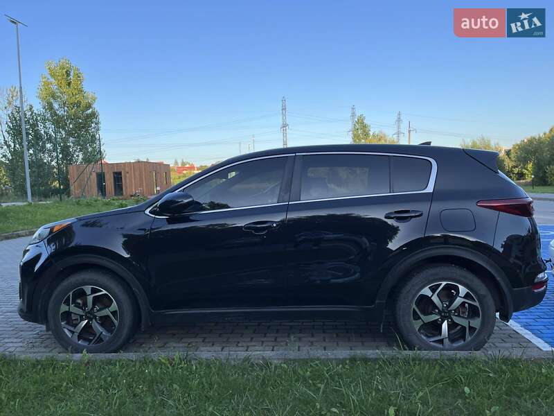 Позашляховик / Кросовер Kia Sportage 2020 в Городку