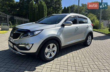 Внедорожник / Кроссовер Kia Sportage 2010 в Прилуках