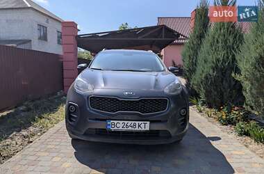 Внедорожник / Кроссовер Kia Sportage 2016 в Новояворовске