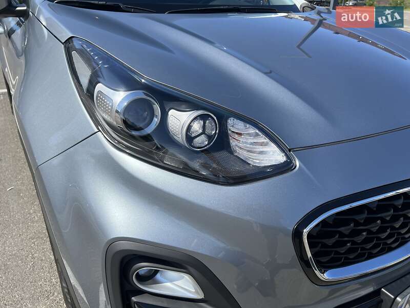 Внедорожник / Кроссовер Kia Sportage 2021 в Киеве