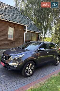 Позашляховик / Кросовер Kia Sportage 2011 в Луцьку