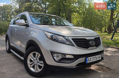 Внедорожник / Кроссовер Kia Sportage 2012 в Харькове