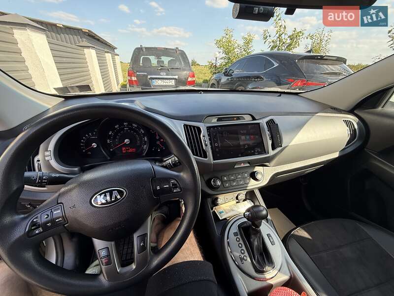 Внедорожник / Кроссовер Kia Sportage 2015 в Львове фото 6 Внедорожник / Кроссовер Kia Sportage 2015 в Львове